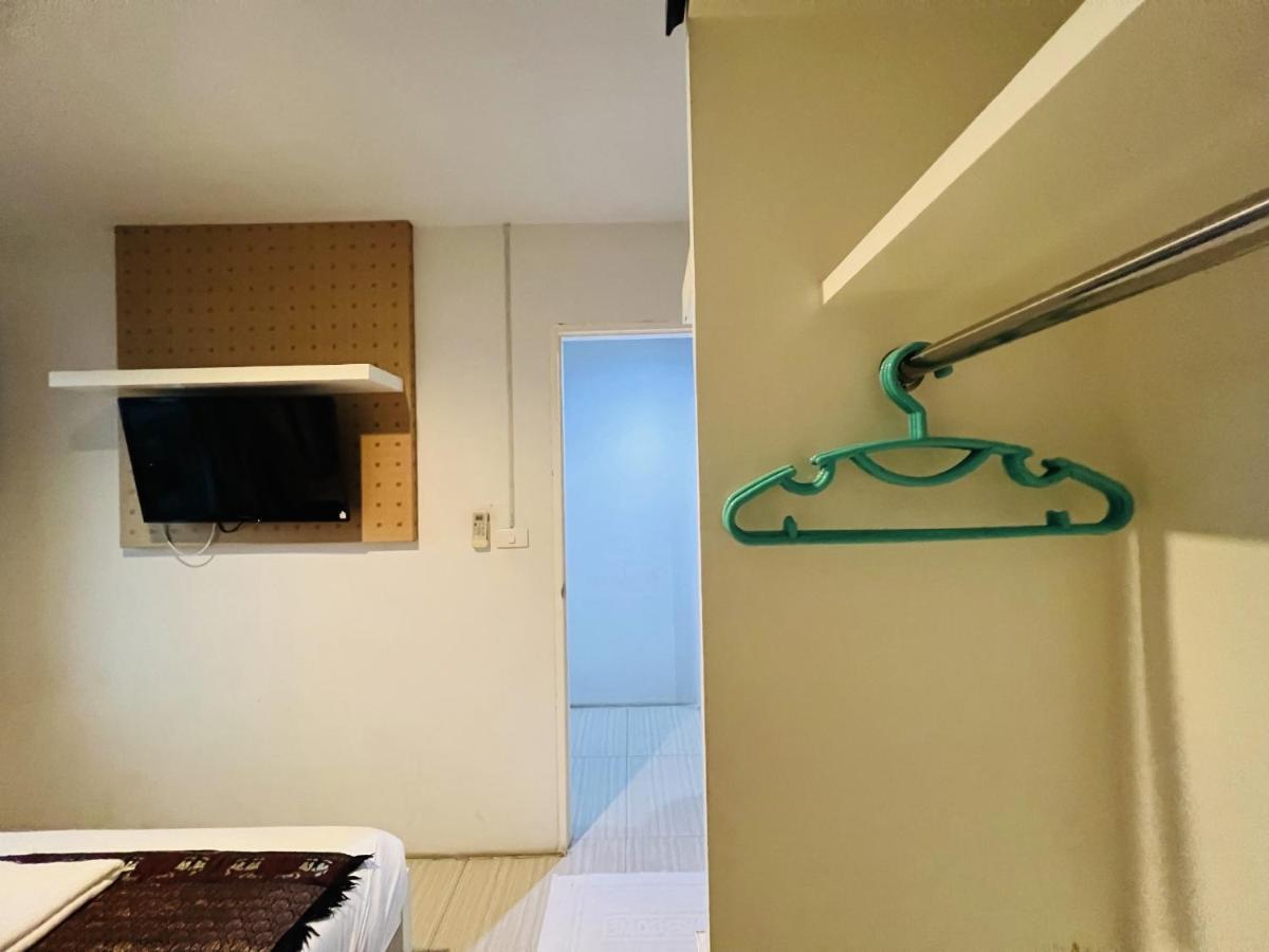 Inn Kham Apartment Csiangmaj Kültér fotó