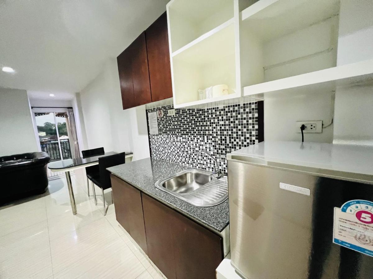 Inn Kham Apartment Csiangmaj Kültér fotó